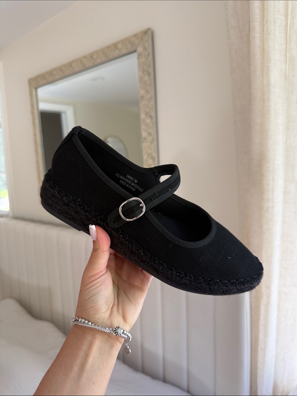 BRAND NEW Cushionaire black Espadrille Flats - Women's 7M
